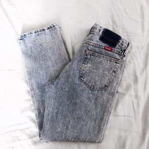 Vintage High Waisted Acid Wash Wranglers 4